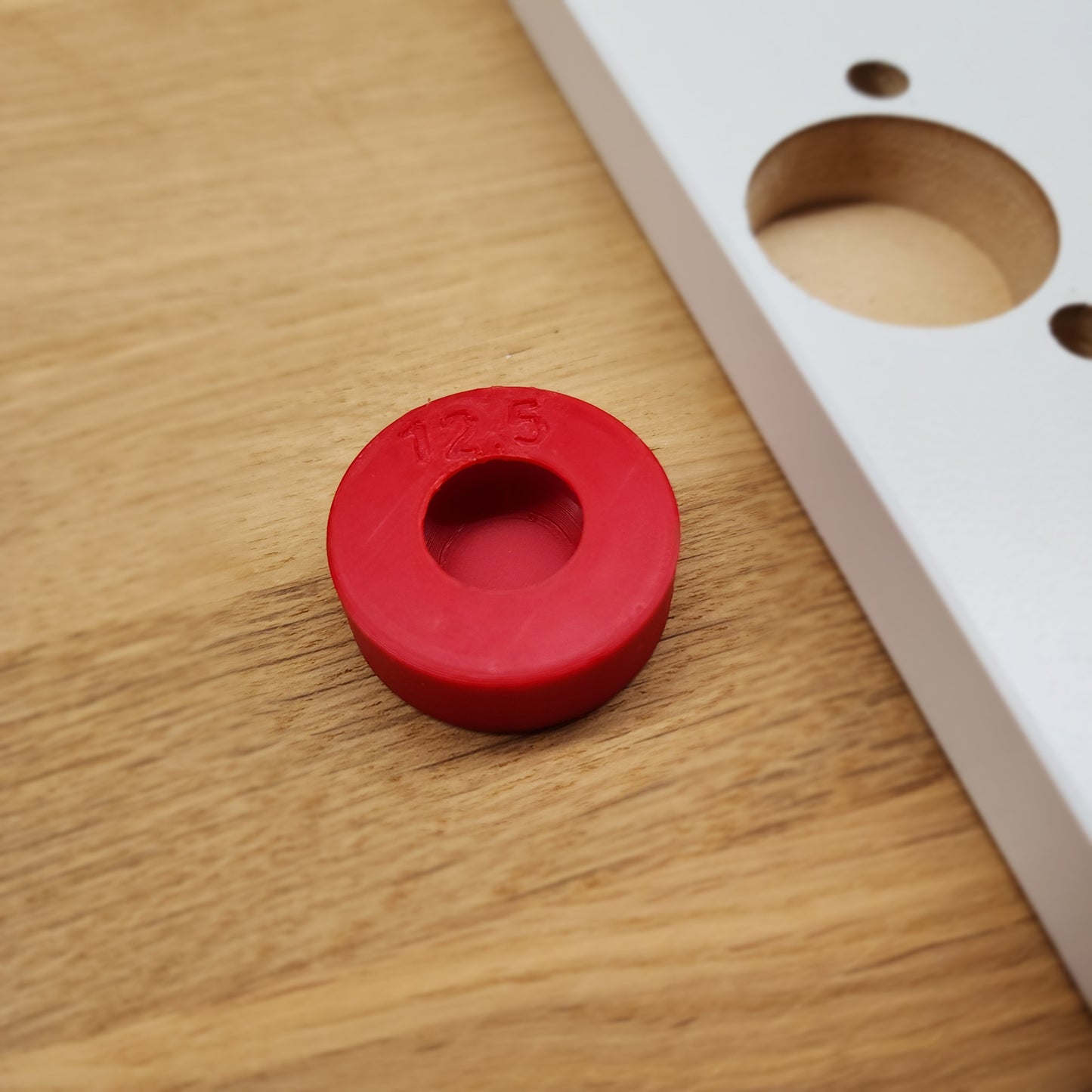 Hinge Puck (pack of 4)
